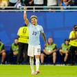 'Super Maxi Araújo' salvou a honra de um Uruguai de duas caras (crónica)