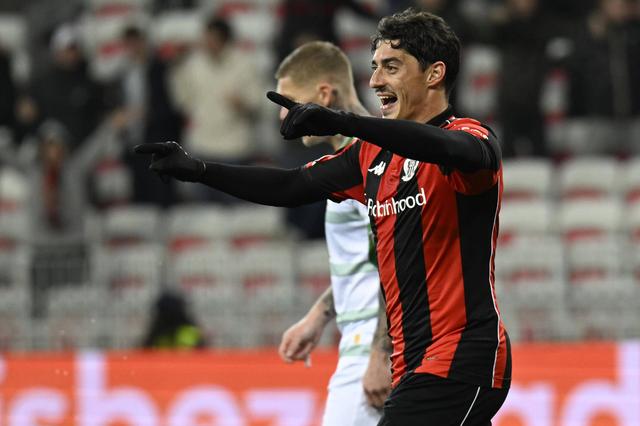Tiago Gouveia, 24 anos, tem contrato com o Benfica até 2028 — Foto: IMAGO