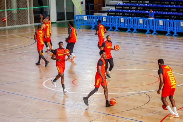 Seleção de basquetebol deixou o Luso e rumou a Girona