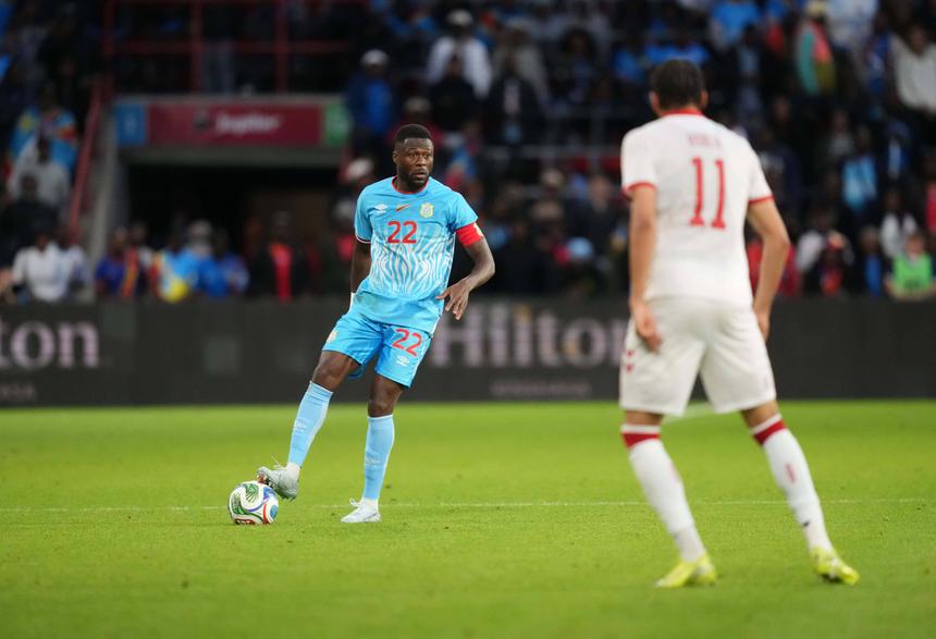 Chancel Mbemba é o líder da seleção da RD Congo, primeiro adversário de Portugal - FOTO:Imago