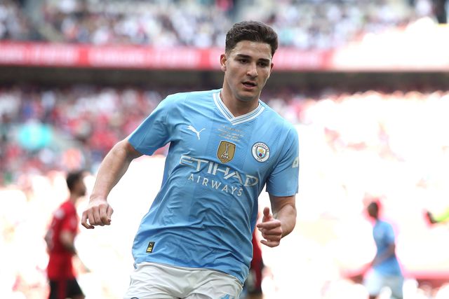 Atlético de Madrid inicia conversações por Julián Álvarez