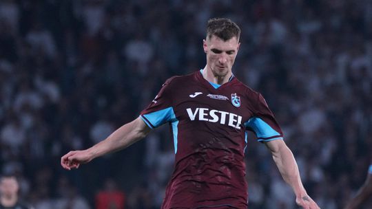 Meunier será processado após rescindir com o Trabzonspor