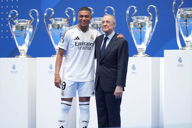 «Florentino está a construir uma equipa de novos galácticos»
