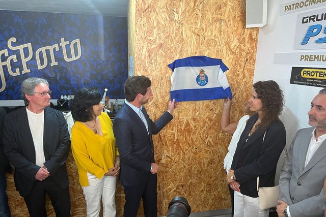 Villas-Boas: «Estou seguro que juntos triunfaremos esta época e em muitas outras» (com fotos)