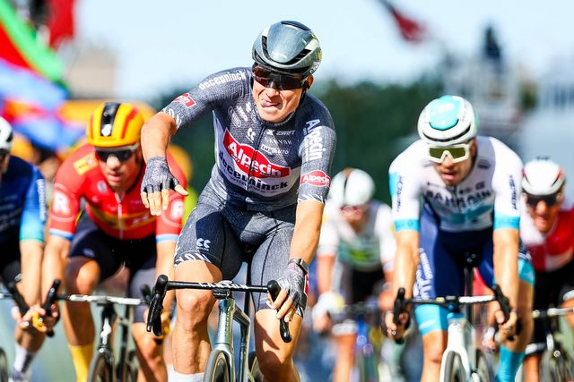 Tour: Philipsen vence 16.ª etapa do Tour