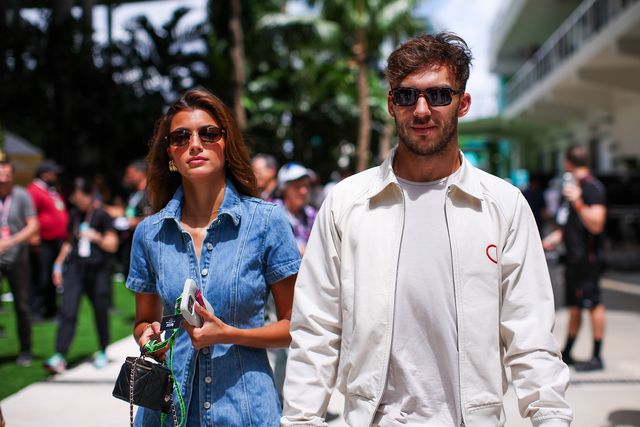 Pierre Gasly e Kika Cerqueira Gomes apresentam «novo membro da família»