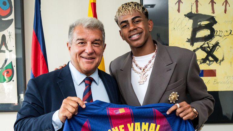 De Maradona a Yamal: os históricos números 10 do Barcelona (fotogaleria)