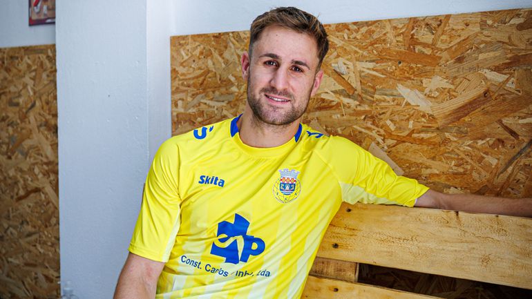 Mercado oficial: Barbero é reforço do Arouca