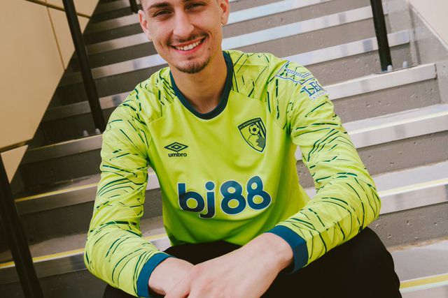 Djordje Petrovic é reforço do Bournemouth Foto: X Bournemouth