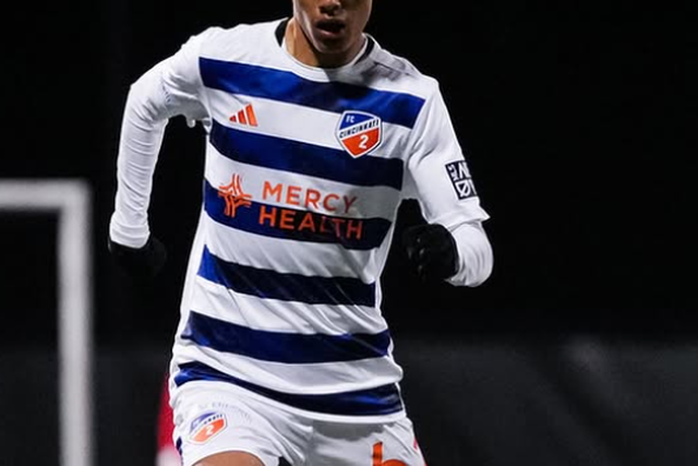 Promessa mexicana faz testes no Benfica