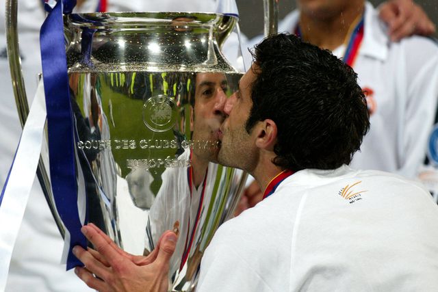 Balakov e Figo foram os mais ovacionados em Lisboa