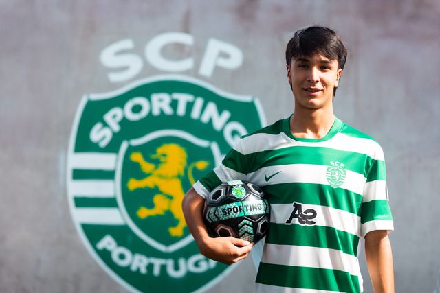 Sporting contrata colombiano ao Famalicão