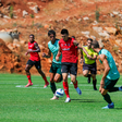 Santa Clara empata com o Farense