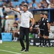 Bruno Lage a dar instruções aos jogadores do Benfica durante o Mundial de Clubes