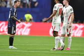 Messi discute com Bellingham