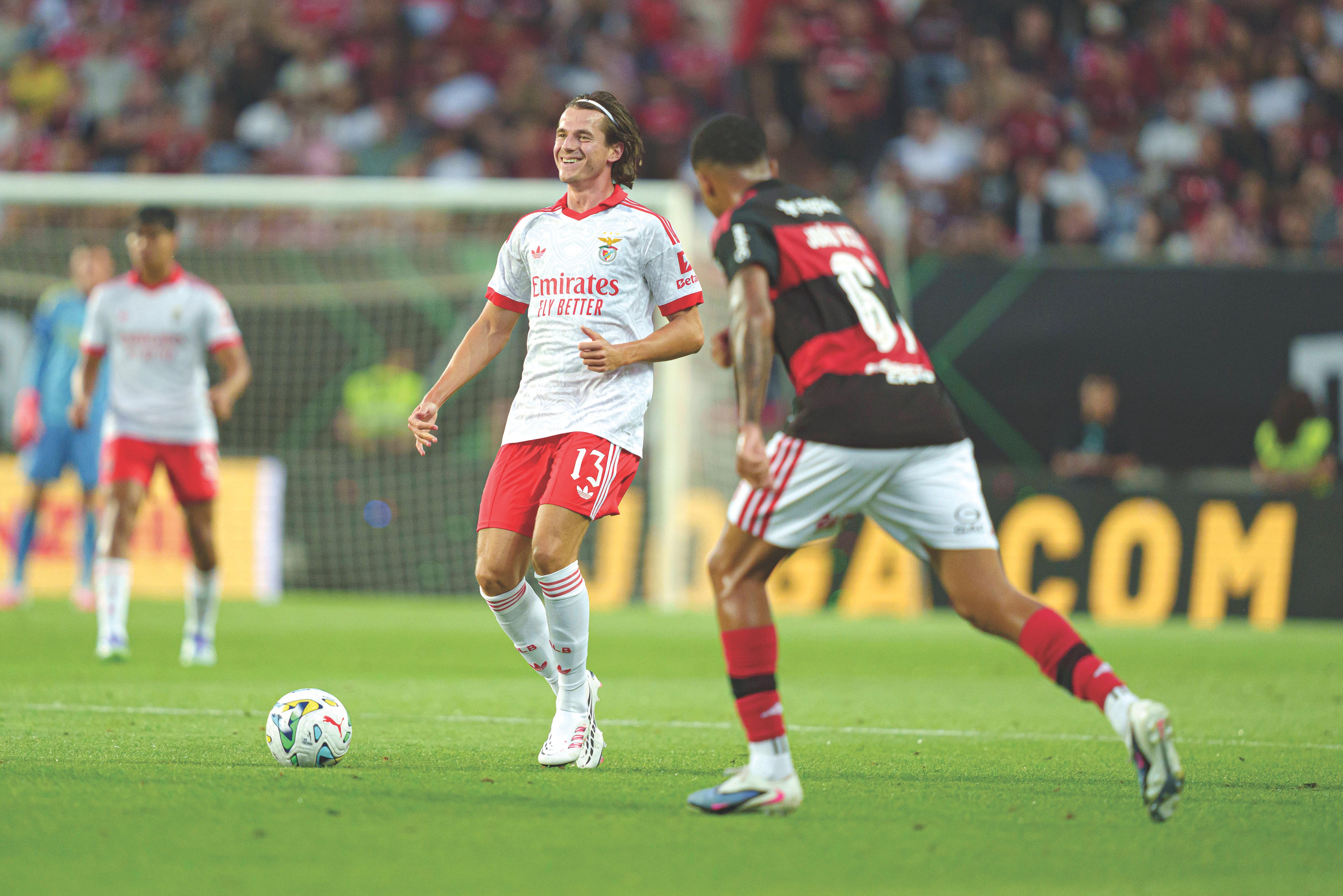 Kaminski esteve em campo 36 minutos contra o Flamengo no Algarve — Foto: IMAGO