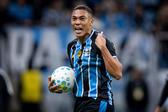 Carlos Vinícius, avançado do Grêmio