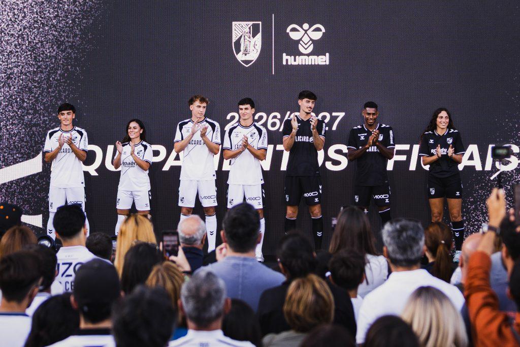 Os equipamentos do Vitória para 2026/27 - Foto: Vitória SC