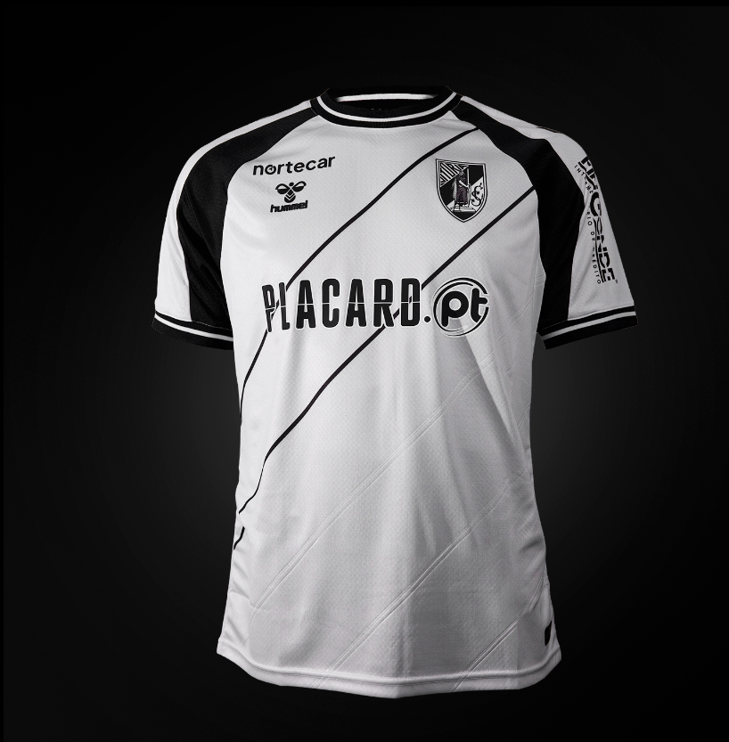 Vitória Sport Clube (camisola principal) - Foto: Vitória SC