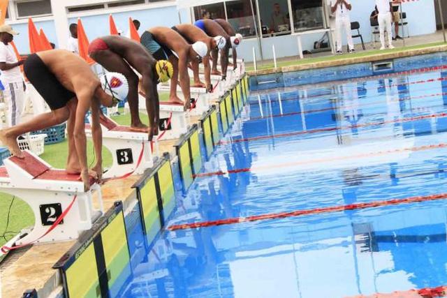 CNIL e 1.º Agosto dominam no nacional de natação
