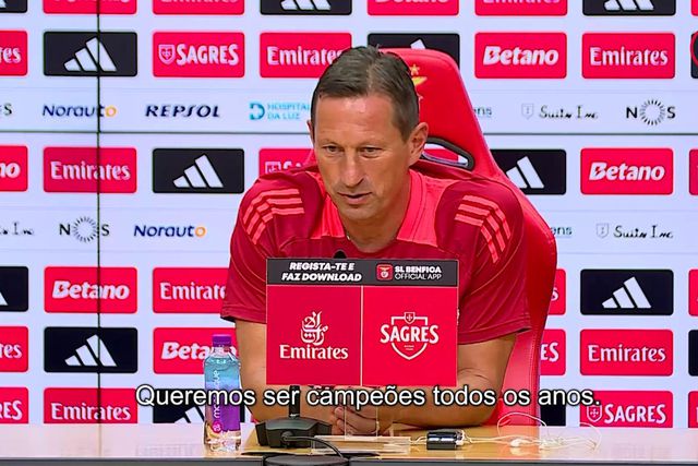 Roger Schmidt: «Sou treinador, mas também adepto do Benfica»