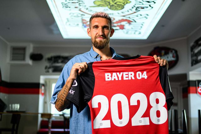 Oficial: Leverkusen renova com Robert Andrich