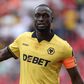 Toti Gomes com a braçadeira de capitão do Wolverhampton