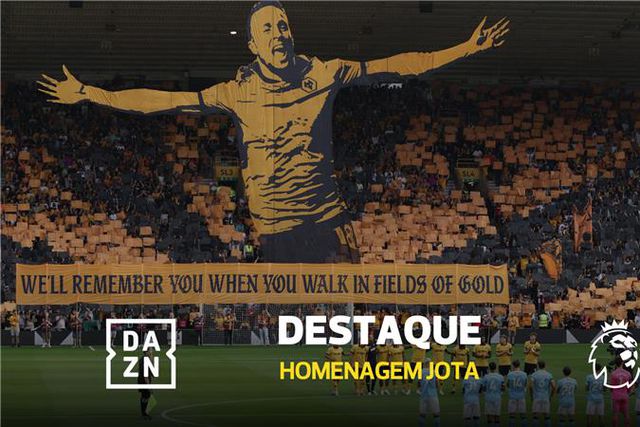 Tributo arrepiante do Wolves a Jota, com a família no estádio