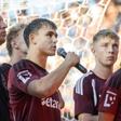 Treinador do Sparta aos gritos com adeptos por rejeitarem Matej Jurasek (vídeo)