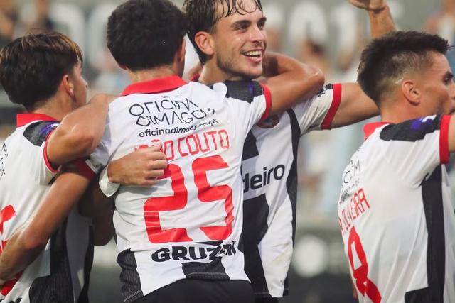 Varzinistas sorriem neste arranque de Liga 3 - Foto: Varzim