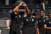 Dinis Pereira celebra um dos dois golos - Foto: VITÓRIA SC
