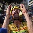 Emocionado Alexis Guerin celebra a vitória na Volta a Portugal 2026 (Nuno Veiga/LUSA)