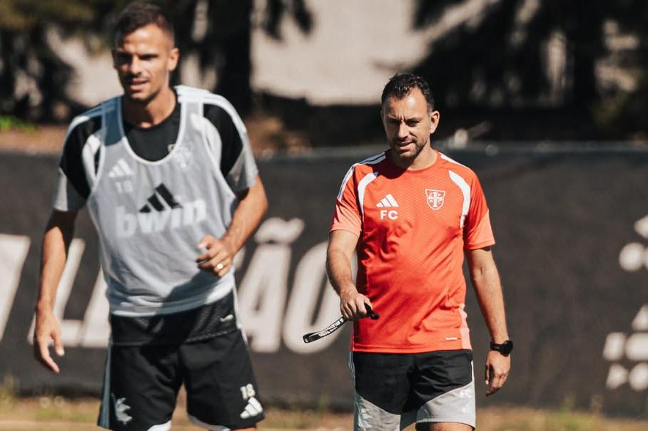 Filipe Coelho num dos treinos de preparação do Casa Pia para o jogo com o Benfica — Foto: Casa Pia AC/Facebook