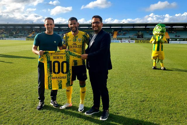Tondela: Bebeto premiado por ter chegado ao centenário ao serviço dos beirões