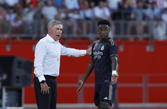 Real Madrid: Ancelotti ironiza sobre ausência de Vinícius Jr. dos nomeados para o The Best