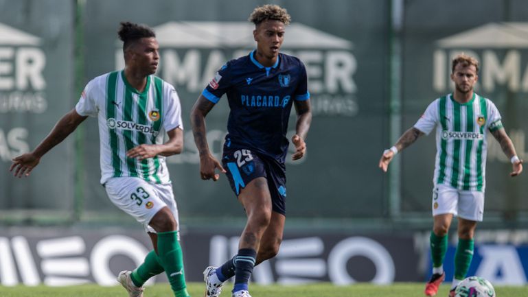 Famalicão: Cádiz espreita titularidade