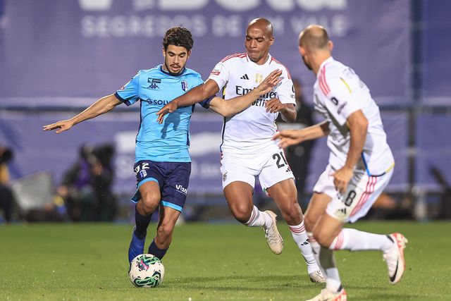 «A arte de complicar o que estava fácil...», a crónica do Vizela-Benfica