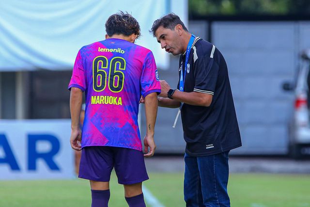 Indonésia: Eduardo Almeida chega-se à frente