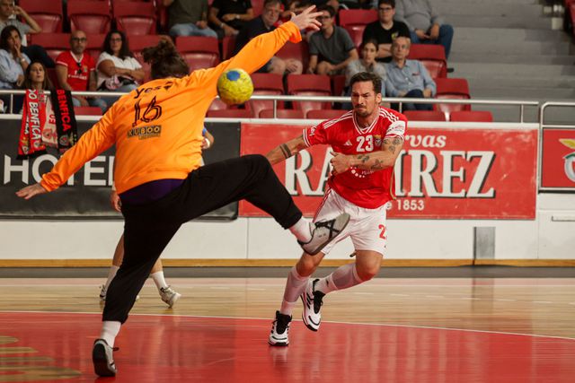 Andebol: Benfica empata na Póvoa, Sporting vence o V. Setúbal