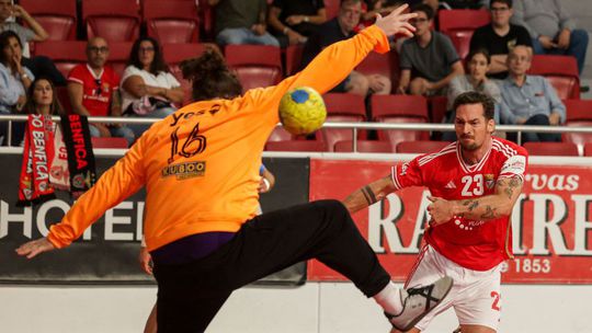 Andebol: Benfica empata na Póvoa, Sporting vence o V. Setúbal