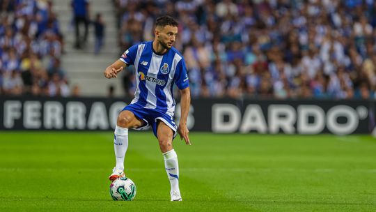 João Mário lança Champions do FC Porto: «Estar lá estes anos todos...»