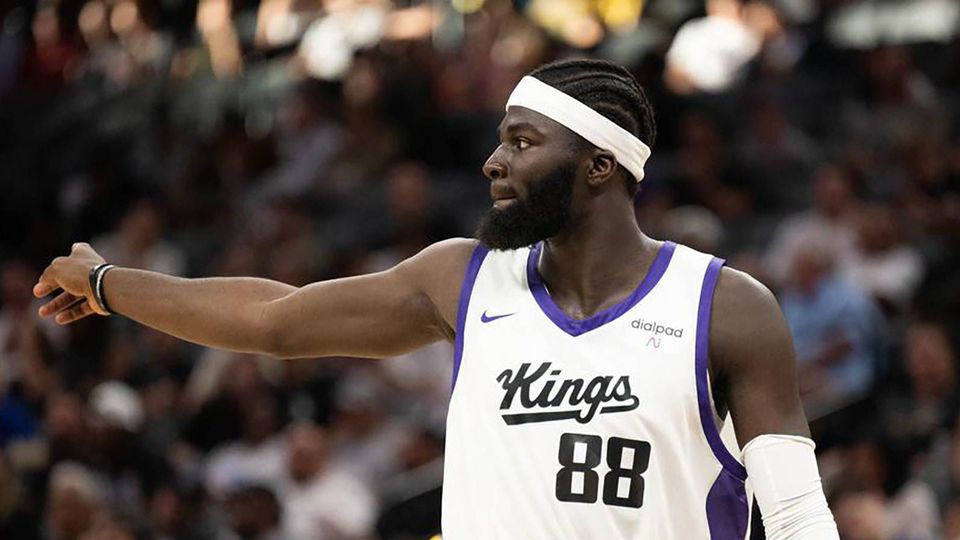 NBA: Neemias Queta a caminho dos Boston Celtics