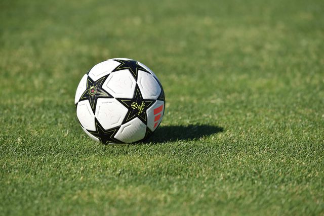 Clubes portugueses pagaram €3,9 M em compensações