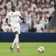 Chegada de Davies ao Real Madrid pode custar adeus a Mendy ou Fran García