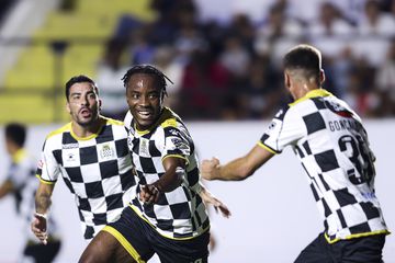 Destaques do Boavista: Onyemaechi entre o 8 e o 80 na noite histórica de Tomé Sousa