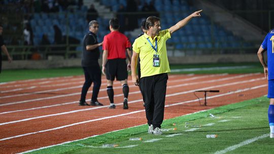 Al Gharafa, de Pedro Martins, sofre derrota pesada na Liga dos Campeões Asiáticos