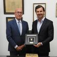 FC Porto: Villas-Boas faz primeira visita oficial à AF Porto como presidente