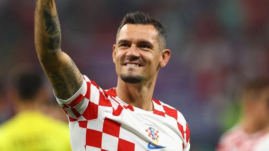 Oficial: Dejan Lovren abandona Lyon e ruma à Grécia