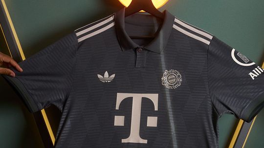 Bayern apresenta novo equipamento inspirado na Oktoberfest