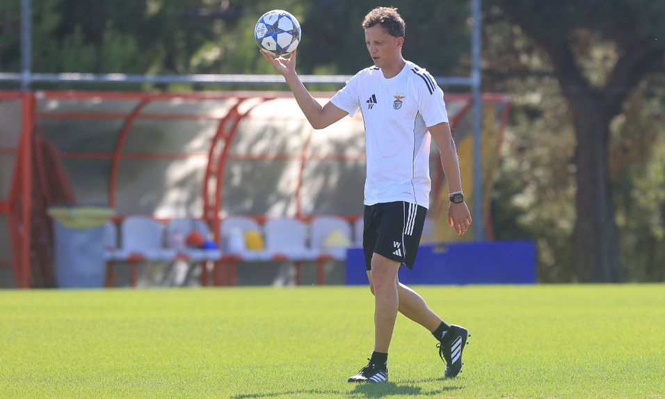 Vítor Vinha queria mais entrega dos jogadores lançados na segunda parte